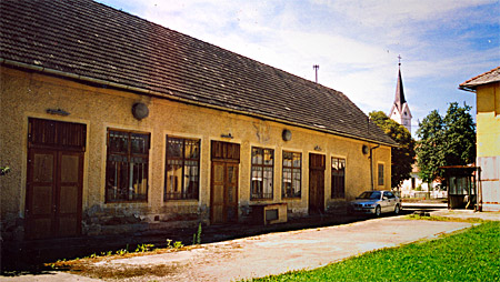  Filmtheater Peterhof im Jahre 2001 